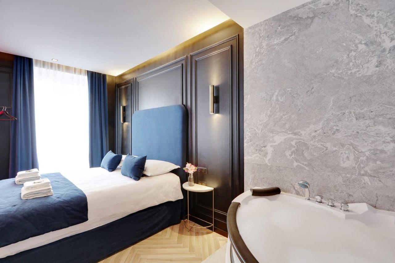 Couples Getaway Unit With Jacuzzi - City Center Paris Exterior photo